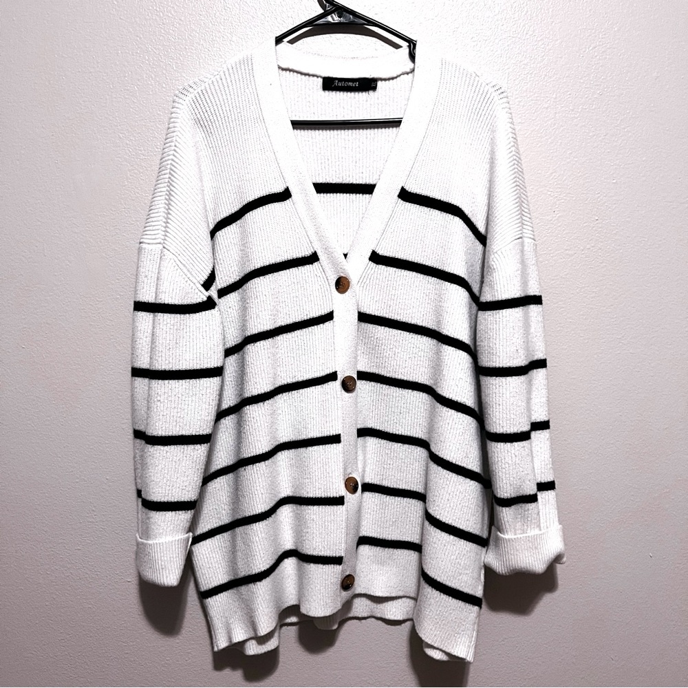 Women’s White Striped Cardigan Sweater, XL